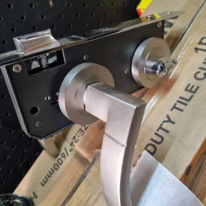 Nzusi-door lock -X3YZ-nzusifurniture.com